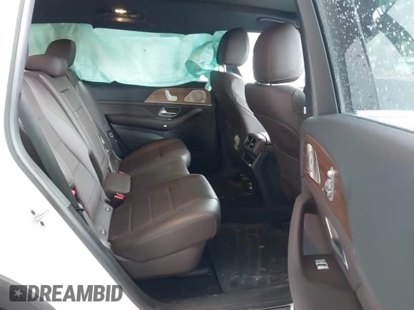 ✅ 2021 Mercedes-Benz GLS 450 • VIN: 4JGFF5KE9MA572260 • Лот: 42287425. Опубликован ранее на IAAI с пробегом 65 510 миль. Бесплатный доступ к архиву аукционных продаж из США и подробный отчёт об истории автомобиля на DreamBid. Изображение 8.