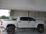 ✅ 2017 Toyota Tundra SR5 • VIN: 5TFDW5F10HX616006 • Lot: 43179408. Listed on IAAI with 178,284 mi. Free auction sales archive from the USA and detailed vehicle history report at DreamBid. Image 13.