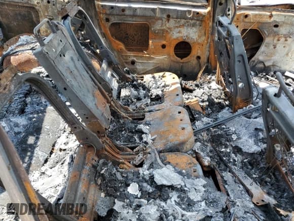 ✅ 2008 Volvo XC90 I6 • VIN: YV4CN982681463451 • Лот: 52643295. Опубликован ранее на Copart с пробегом Не указан. Бесплатный доступ к архиву аукционных продаж из США и подробный отчёт об истории автомобиля на DreamBid. Изображение 11.