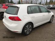 ✅ 2016 Volkswagen Golf SE • VIN: WVWKP7AU0GW910768 • Lot: 43858193. Wystawiony na IAAI z przebiegiem 57 067 mil. Bezpłatny archiwum sprzedaży aukcyjnych z USA i szczegółowy raport historii pojazdu na DreamBid. Zdjęcie 4.