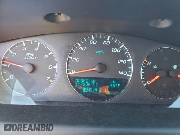 ✅ 2014 Chevrolet Impala LT • VIN: 2G1WB5E35E1131353 • Lot: 94353915. Listed on Copart with 177,306 mi. Free auction sales archive from the USA and detailed vehicle history report at DreamBid. Image 9.