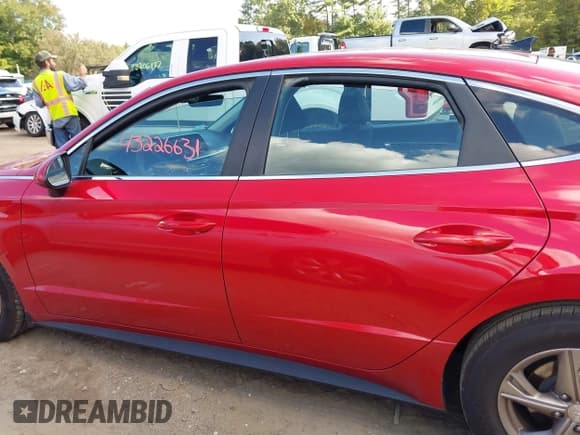 ✅ 2021 Hyundai Sonata SE • VIN: 5NPEG4JA7MH091034 • Lot: 43226631. Listed on IAAI with 47,066 mi. Free auction sales archive from the USA and detailed vehicle history report at DreamBid. Image 14.