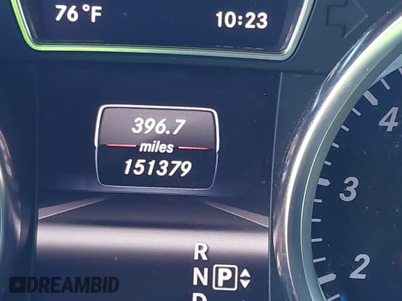 ✅ 2013 Mercedes-Benz GL 550 • VIN: 4JGDF7DE0DA136025 • Lot: 43338487. Listed on IAAI with 151,379 mi. Free auction sales archive from the USA and detailed vehicle history report at DreamBid. Image 15.