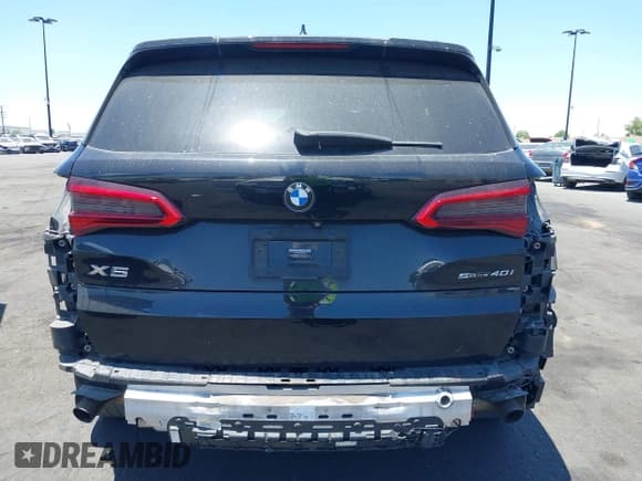 ✅ 2020 BMW X5 sDrive40i • VIN: 5UXCR4C05L9B38334 • Lot: 42537260. Wystawiony na IAAI z przebiegiem 54 703 mil. Bezpłatny archiwum sprzedaży aukcyjnych z USA i szczegółowy raport historii pojazdu na DreamBid. Zdjęcie 17.