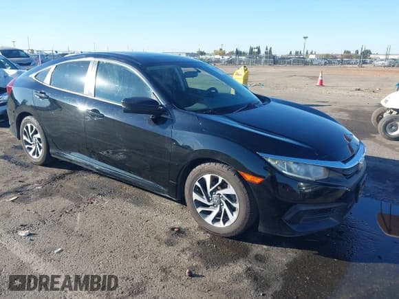 ✅ 2016 Honda Civic EX • VIN: 19XFC2F74GE228330 • Lot: 43566831. Wystawiony na IAAI z przebiegiem 137 341 mil. Bezpłatny archiwum sprzedaży aukcyjnych z USA i szczegółowy raport historii pojazdu na DreamBid. Zdjęcie 1.