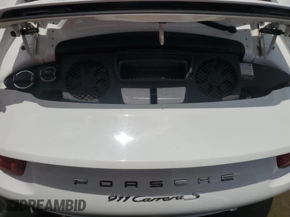 ✅ 2013 Porsche 911 Carrera S • VIN: WP0AB2A98DS123143 • Лот: 63921115. Опубликован ранее на Copart с пробегом 81 776 миль. Бесплатный доступ к архиву аукционных продаж из США и подробный отчёт об истории автомобиля на DreamBid. Изображение 11.