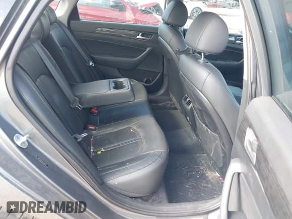 ✅ 2018 Hyundai Sonata SEL • VIN: 5NPE34AF0JH720149 • Lot: 43367211. Wystawiony na IAAI z przebiegiem 96 511 mil. Bezpłatny archiwum sprzedaży aukcyjnych z USA i szczegółowy raport historii pojazdu na DreamBid. Zdjęcie 8.