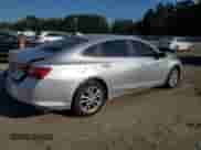 2017 Chevrolet Malibu LT z VIN 1G1ZE5ST0HF226683, wystawiony jako Copart lot #82119405 z przebiegiem 132 572 mil mil oraz Czysty tytuł • Clean title. Historia ofert i sprzedaży dostępna na DreamBid. Obrazek 3.