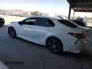 2020 Toyota Camry Hybrid SE с VIN 4T1G31AK3LU542830, выставлен на аукционе Copart как лот 84293245 с пробегом Не указан миль и Списание • Salvage title. История ставок и продаж доступна на DreamBid. Изображение 2.