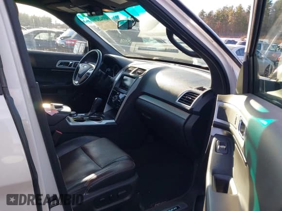 ✅ 2015 Ford Explorer Sport • VIN: 1FM5K8GT6FGA72962 • Lot: 43742470. Listed on IAAI with 150,511 mi. Free auction sales archive from the USA and detailed vehicle history report at DreamBid. Image 5.