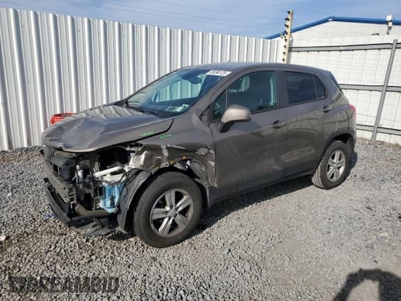 ✅ 2021 Chevrolet Trax LS • VIN: KL7CJNSB0MB351908 • Lot: 80496125. Listed on Copart with 75,349 mi. Free auction sales archive from the USA and detailed vehicle history report at DreamBid. Image 1.