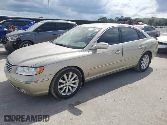 ✅ 2009 Hyundai Azera Limited • VIN: KMHFC46FX9A343275 • Lot: 71436525. Listed on Copart with 63,817 mi. Free auction sales archive from the USA and detailed vehicle history report at DreamBid. Image 1.