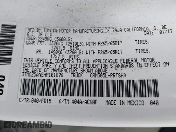 ✅ 2017 Toyota Tacoma TRD Sport • VIN: 3TMCZ5AN5HM101876 • Lot: 43658145. Wystawiony na IAAI z przebiegiem 121 578 mil. Bezpłatny archiwum sprzedaży aukcyjnych z USA i szczegółowy raport historii pojazdu na DreamBid. Zdjęcie 9.