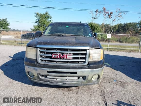 2013 GMC Sierra 1500 with VIN 1GTR1WE04DZ305597, listed as a IAAI auction lot 43610833 with 225,625 mi miles and . Bid and sale history available at DreamBid. Image 6.