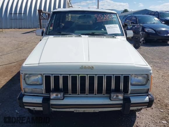 ✅ 1989 Jeep Cherokee • VIN: 1J4FJ78L0KL484309 • Lot: 42721121. Wystawiony na IAAI z przebiegiem 237 801 mil. Bezpłatny archiwum sprzedaży aukcyjnych z USA i szczegółowy raport historii pojazdu na DreamBid. Zdjęcie 13.