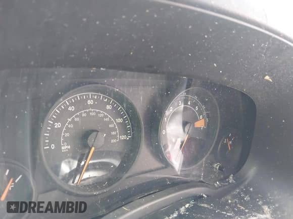 ✅ 2015 Jeep Patriot Latitude • VIN: 1C4NJPFA0FD350516 • Lot: 42452517. Wystawiony na IAAI z przebiegiem Nie podano. Bezpłatny archiwum sprzedaży aukcyjnych z USA i szczegółowy raport historii pojazdu na DreamBid. Zdjęcie 7.