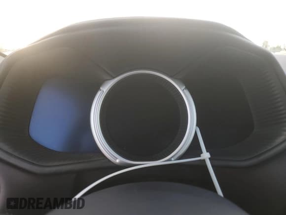 ✅ 2020 Aston Martin DB11 • VIN: SCFRMFCW6LGM09132 • Лот: 85471884. Опубликован ранее на Copart с пробегом Не указан. Бесплатный доступ к архиву аукционных продаж из США и подробный отчёт об истории автомобиля на DreamBid. Изображение 9.