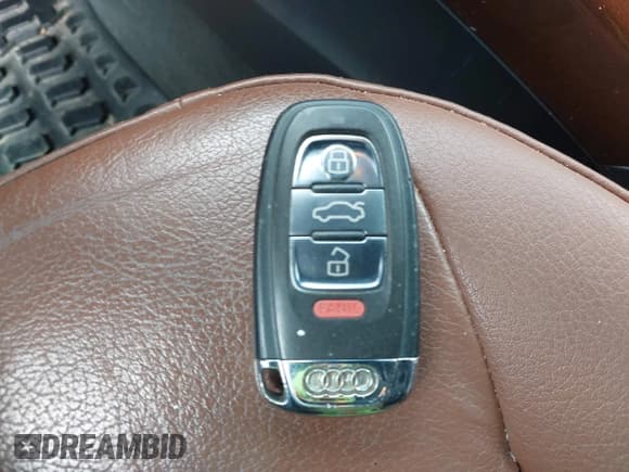 ✅ 2010 Audi Q5 Premium Plus • VIN: WA1LKAFP2AA048252 • Лот: 43407474. Опубликован ранее на IAAI с пробегом 147 111 миль. Бесплатный доступ к архиву аукционных продаж из США и подробный отчёт об истории автомобиля на DreamBid. Изображение 11.