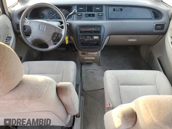 ✅ 1997 Honda Odyssey • VIN: JHMRA1842VC003732 • Lot: 86205204. Listed on Copart with 136,693 mi. Free auction sales archive from the USA and detailed vehicle history report at DreamBid. Image 8.