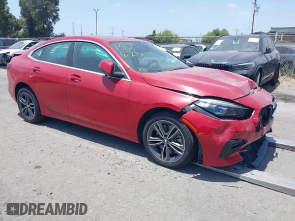 ✅ 2021 BMW 2 Series 228i • VIN: WBA53AK04M7J13461 • Lot: 42261729. Wystawiony na IAAI z przebiegiem 37 681 mil. Bezpłatny archiwum sprzedaży aukcyjnych z USA i szczegółowy raport historii pojazdu na DreamBid. Zdjęcie 1.
