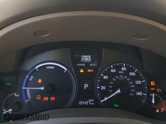 ✅ 2014 Lexus RX 450h • VIN: JTJBC1BA6E2068579 • Lot: 70727895. Wystawiony na Copart z przebiegiem 124 427 mil. Bezpłatny archiwum sprzedaży aukcyjnych z USA i szczegółowy raport historii pojazdu na DreamBid. Zdjęcie 9.