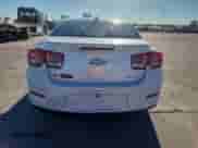 2015 Chevrolet Malibu LT z VIN 1G11C5SLXFF179954, wystawiony jako Copart lot #91450035 z przebiegiem 198 710 mil mil oraz Czysty tytuł • Clean title. Historia ofert i sprzedaży dostępna na DreamBid. Obrazek 6.