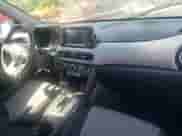 2018 Hyundai Kona SEL with VIN KM8K22AA6JU152974, listed as a Copart auction lot 54451442 with 61,623 mi miles and . Bid and sale history available at DreamBid. Image 9.