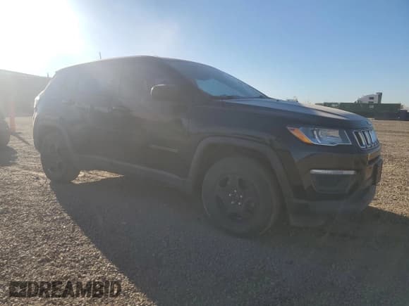 ✅ 2018 Jeep Compass Sport • VIN: 3C4NJCAB6JT328905 • Лот: 86239285. Опубликован ранее на Copart с пробегом 121 532 миль. Бесплатный доступ к архиву аукционных продаж из США и подробный отчёт об истории автомобиля на DreamBid. Изображение 4.