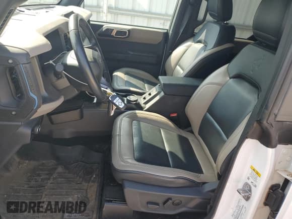 ✅ 2024 Ford Bronco Wildtrak • VIN: 1FMEE2BP6RLA29801 • Lot: 80520815. Wystawiony na Copart z przebiegiem 26 293 mil. Bezpłatny archiwum sprzedaży aukcyjnych z USA i szczegółowy raport historii pojazdu na DreamBid. Zdjęcie 7.