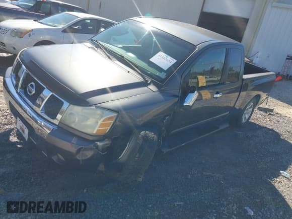 ✅ 2004 Nissan Titan XE • VIN: 1N6AA06A54N574780 • Лот: 41482654. Опубликован ранее на IAAI с пробегом 175 973 миль. Бесплатный доступ к архиву аукционных продаж из США и подробный отчёт об истории автомобиля на DreamBid. Изображение 2.