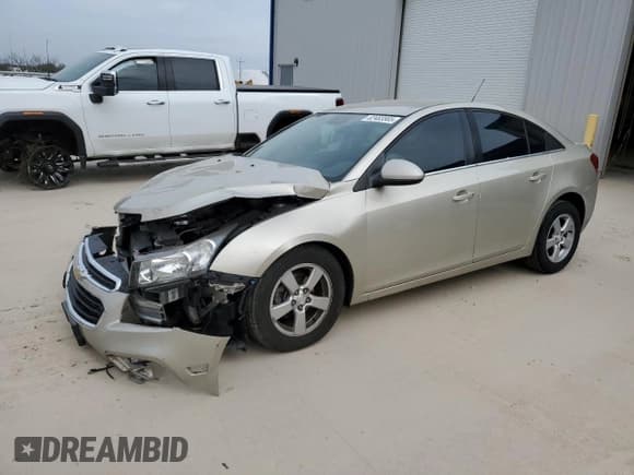 ✅ 2016 Chevrolet Cruze LT • VIN: 1G1PE5SB4G7206122 • Lot: 82483565. Listed on Copart with Not provided. Free auction sales archive from the USA and detailed vehicle history report at DreamBid. Image 1.