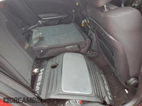 ✅ 2016 Dodge Charger R/T • VIN: 2C3CDXCT7GH285628 • Lot: 94900175. Wystawiony na Copart z przebiegiem Nie podano. Bezpłatny archiwum sprzedaży aukcyjnych z USA i szczegółowy raport historii pojazdu na DreamBid. Zdjęcie 10.