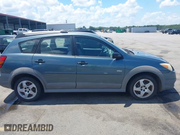 ✅ 2007 Pontiac Vibe • VIN: 5Y2SL65877Z400273 • Lot: 42834325. Wystawiony na IAAI z przebiegiem 72 776 mil. Bezpłatny archiwum sprzedaży aukcyjnych z USA i szczegółowy raport historii pojazdu na DreamBid. Zdjęcie 13.