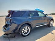 ✅ 2023 Ford Explorer Platinum • VIN: 1FM5K8HC7PGB14913 • Lot: 70216245. Listed on Copart with 28,864 mi. Free auction sales archive from the USA and detailed vehicle history report at DreamBid. Image 3.