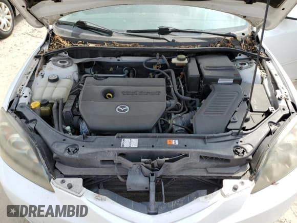 ✅ 2008 Mazda 3 S Sport • VIN: JM1BK343181808517 • Lot: 76069014. Wystawiony na Copart z przebiegiem 95 282 mil. Bezpłatny archiwum sprzedaży aukcyjnych z USA i szczegółowy raport historii pojazdu na DreamBid. Zdjęcie 11.