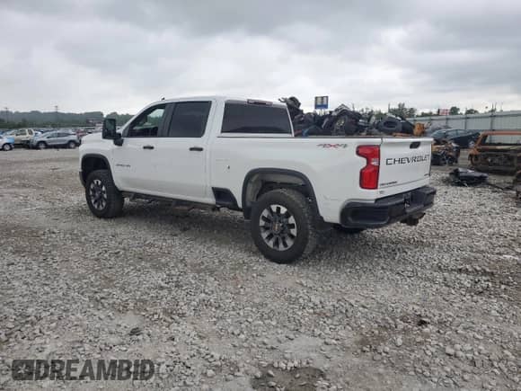 2021 Chevrolet Silverado 2500HD Custom с VIN 1GC4YME77MF222240, выставлен на аукционе Copart как лот 66872265 с пробегом 210 784 миль миль и Списание • Salvage title. История ставок и продаж доступна на DreamBid. Изображение 2.