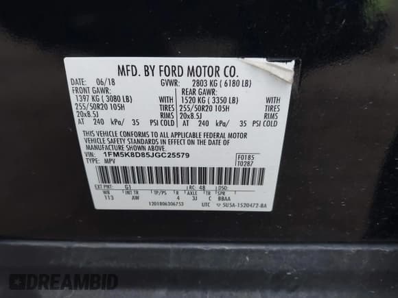 ✅ 2018 Ford Explorer XLT • VIN: 1FM5K8D85JGC25579 • Lot: 40961337. Wystawiony na IAAI z przebiegiem 70 847 mil. Bezpłatny archiwum sprzedaży aukcyjnych z USA i szczegółowy raport historii pojazdu na DreamBid. Zdjęcie 9.