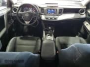 ✅ 2018 Toyota RAV4 LE • VIN: 2T3BFREV9JW766015 • Lot: 62315345. Wystawiony na Copart z przebiegiem 143 516 mil. Bezpłatny archiwum sprzedaży aukcyjnych z USA i szczegółowy raport historii pojazdu na DreamBid. Zdjęcie 8.