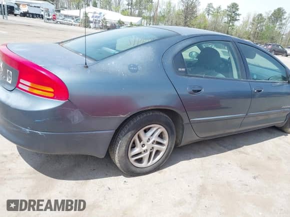 2001 Dodge Intrepid SE z VIN 2B3HD46R71H691384, wystawiony jako IAAI lot #41964412 z przebiegiem 176 439 mil mil oraz . Historia ofert i sprzedaży dostępna na DreamBid. Obrazek 6.