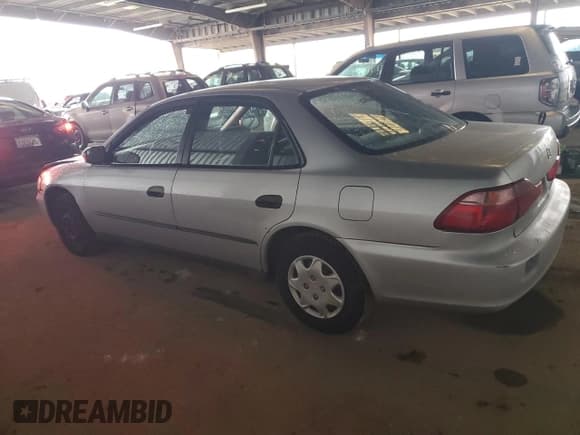 ✅ 1999 Honda Accord DX • VIN: 1HGCF8549XA029749 • Lot: 43091675. Wystawiony na Copart z przebiegiem 71 394 mil. Bezpłatny archiwum sprzedaży aukcyjnych z USA i szczegółowy raport historii pojazdu na DreamBid. Zdjęcie 2.