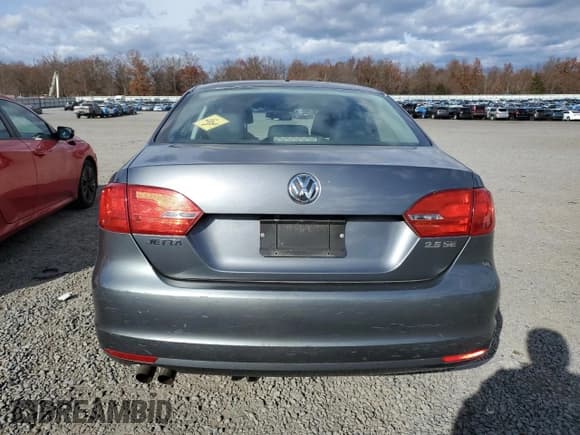 ✅ 2012 Volkswagen Jetta SE • VIN: 3VWDP7AJ1CM373222 • Lot: 92992315. Listed on Copart with 91,743 mi. Free auction sales archive from the USA and detailed vehicle history report at DreamBid. Image 6.