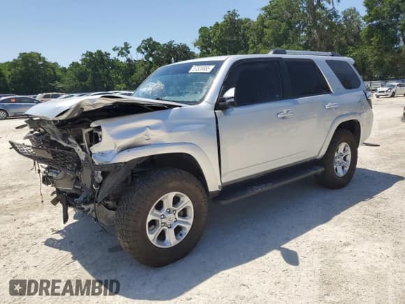 ✅ 2022 Toyota 4Runner SR5 Premium • VIN: JTENU5JRXN5986888 • Lot: 57320855. Listed on Copart with 64,928 mi. Free auction sales archive from the USA and detailed vehicle history report at DreamBid. Image 1.