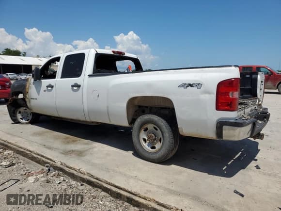 ✅ 2010 Chevrolet Silverado 2500HD • VIN: 1GC4KVB60AF131969 • Лот: 66559404. Опубликован ранее на Copart с пробегом Не указан. Бесплатный доступ к архиву аукционных продаж из США и подробный отчёт об истории автомобиля на DreamBid. Изображение 2.