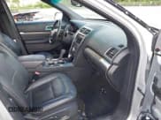 ✅ 2016 Ford Explorer Limited • VIN: 1FM5K8F8XGGD04218 • Lot: 42231185. Wystawiony na IAAI z przebiegiem 69 963 mil. Bezpłatny archiwum sprzedaży aukcyjnych z USA i szczegółowy raport historii pojazdu na DreamBid. Zdjęcie 5.