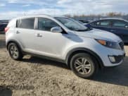 ✅ 2011 Kia Sportage LX • VIN: KNDPBCA21B7107143 • Лот: 86834865. Опубликован ранее на Copart с пробегом 207 585 миль. Бесплатный доступ к архиву аукционных продаж из США и подробный отчёт об истории автомобиля на DreamBid. Изображение 4.