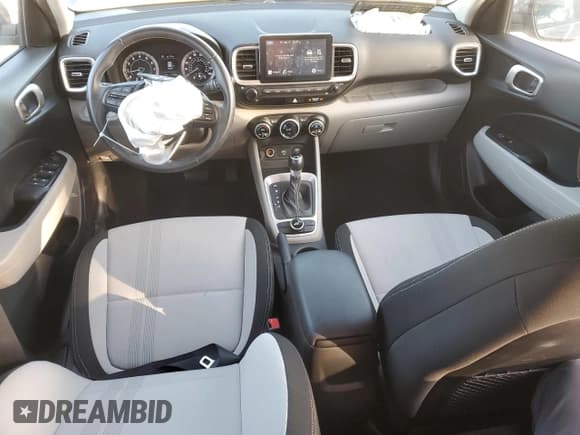 ✅ 2021 Hyundai Venue SEL • VIN: KMHRC8A34MU105902 • Lot: 51928975. Listed on Copart with 33,308 mi. Free auction sales archive from the USA and detailed vehicle history report at DreamBid. Image 8.