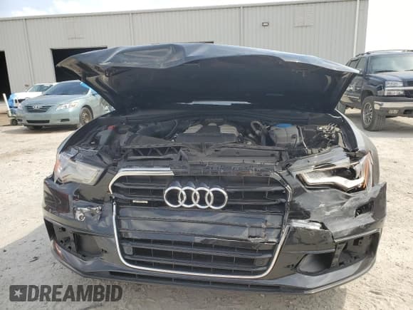 ✅ 2014 Audi A6 Prestige • VIN: WAUHGAFC8EN062243 • Lot: 54622005. Wystawiony na Copart z przebiegiem 106 729 mil. Bezpłatny archiwum sprzedaży aukcyjnych z USA i szczegółowy raport historii pojazdu na DreamBid. Zdjęcie 5.