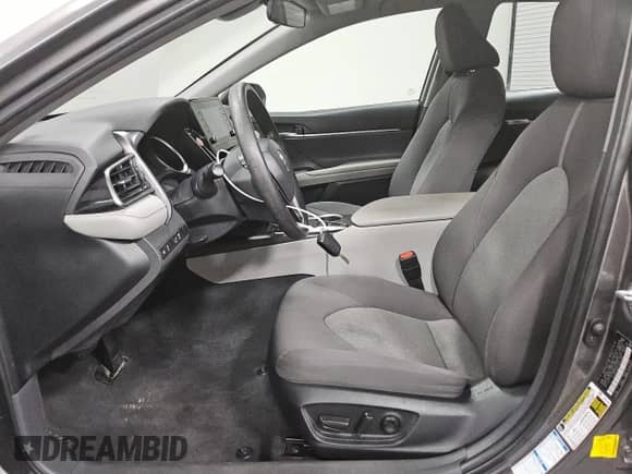 2023 Toyota Camry LE с VIN 4T1C11BKXPU085068, выставлен на аукционе Copart как лот 84569265 с пробегом 48 120 миль миль и Чистый • Clean title. История ставок и продаж доступна на DreamBid. Изображение 7.