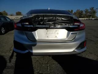 ✅ 2018 Honda Clarity • VIN: JHMZC5F16JC023261 • Lot: 91244955. Wystawiony na Copart z przebiegiem 228 031 mil. Bezpłatny archiwum sprzedaży aukcyjnych z USA i szczegółowy raport historii pojazdu na DreamBid. Zdjęcie 6.