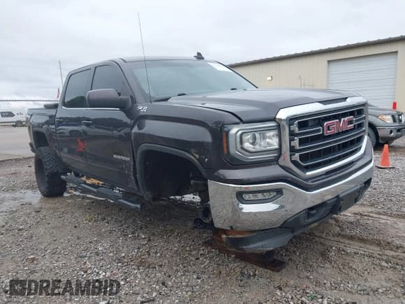 ✅ 2016 GMC Sierra 1500 SLE • VIN: 3GTU2MEC0GG104564 • Lot: 43545575. Listed on IAAI with 132,978 mi. Free auction sales archive from the USA and detailed vehicle history report at DreamBid. Image 6.